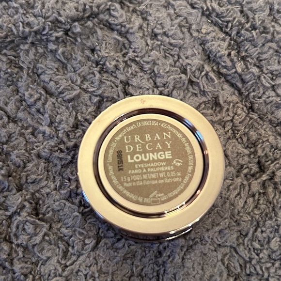 Makeup Bundle - Picture 8 of 13